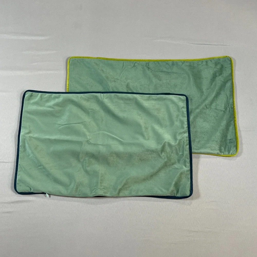 Set Of 2 Monday Moose Velvet Throw Pillow Covers Standard Green Contrast Piping